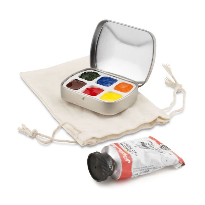 Pocket-sized Watercolor Altoids Tin  Travel art kit, Altoids tins, Diy  watercolor